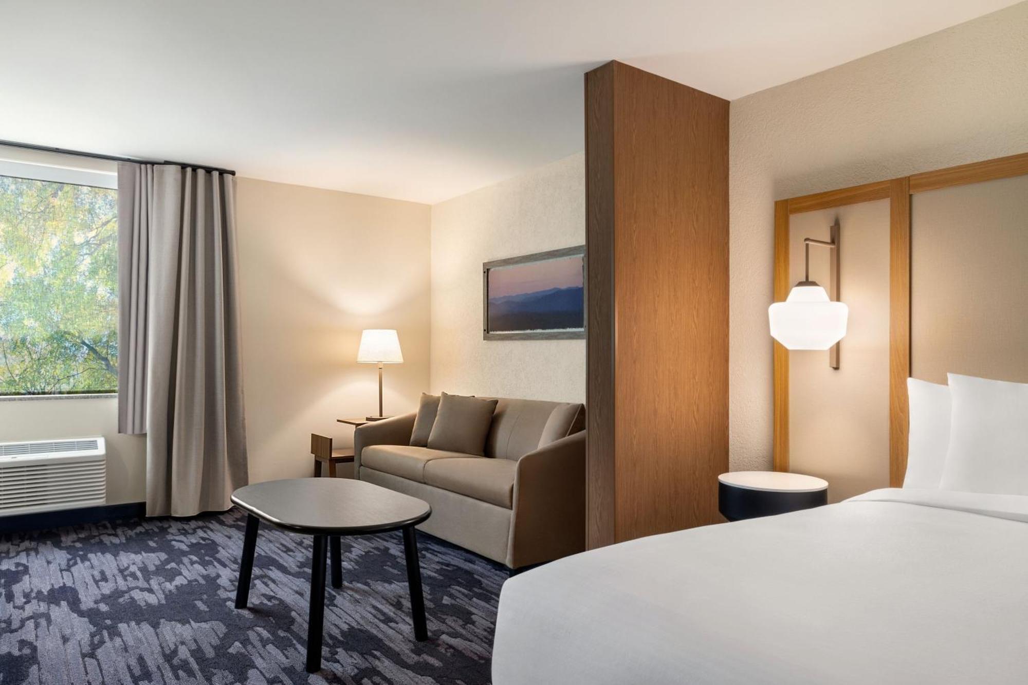 Fairfield By Marriott Inn & Suites Madison South Exteriör bild