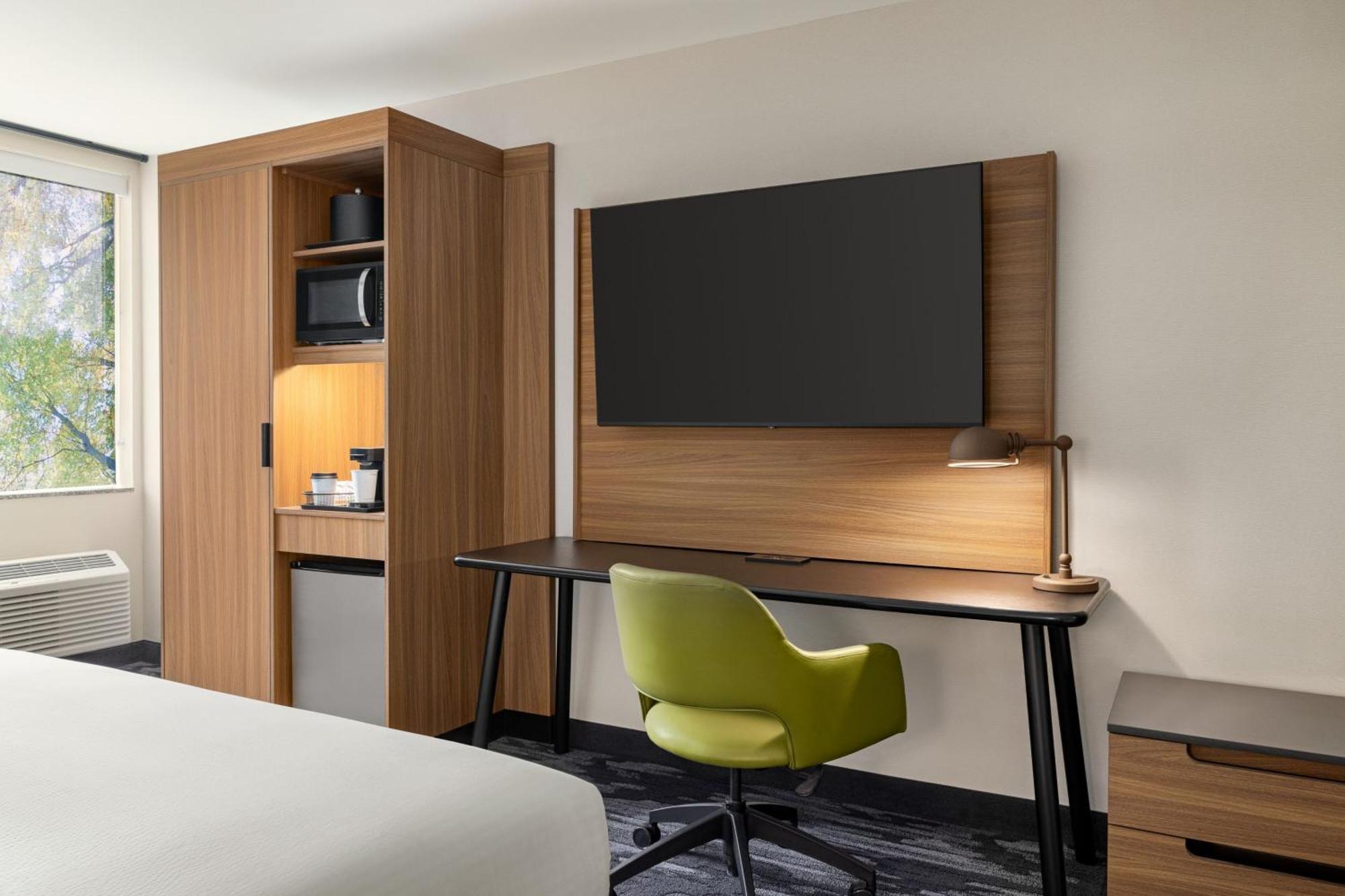 Fairfield By Marriott Inn & Suites Madison South Exteriör bild