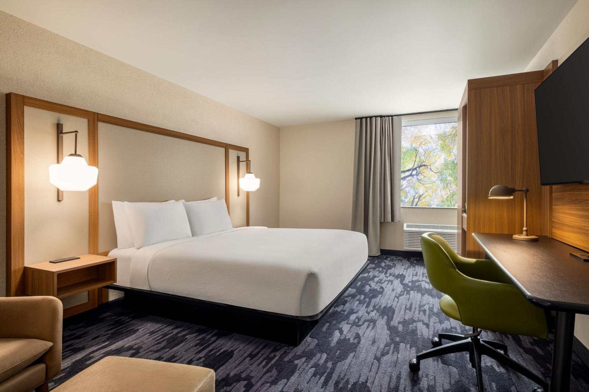 Fairfield By Marriott Inn & Suites Madison South Exteriör bild
