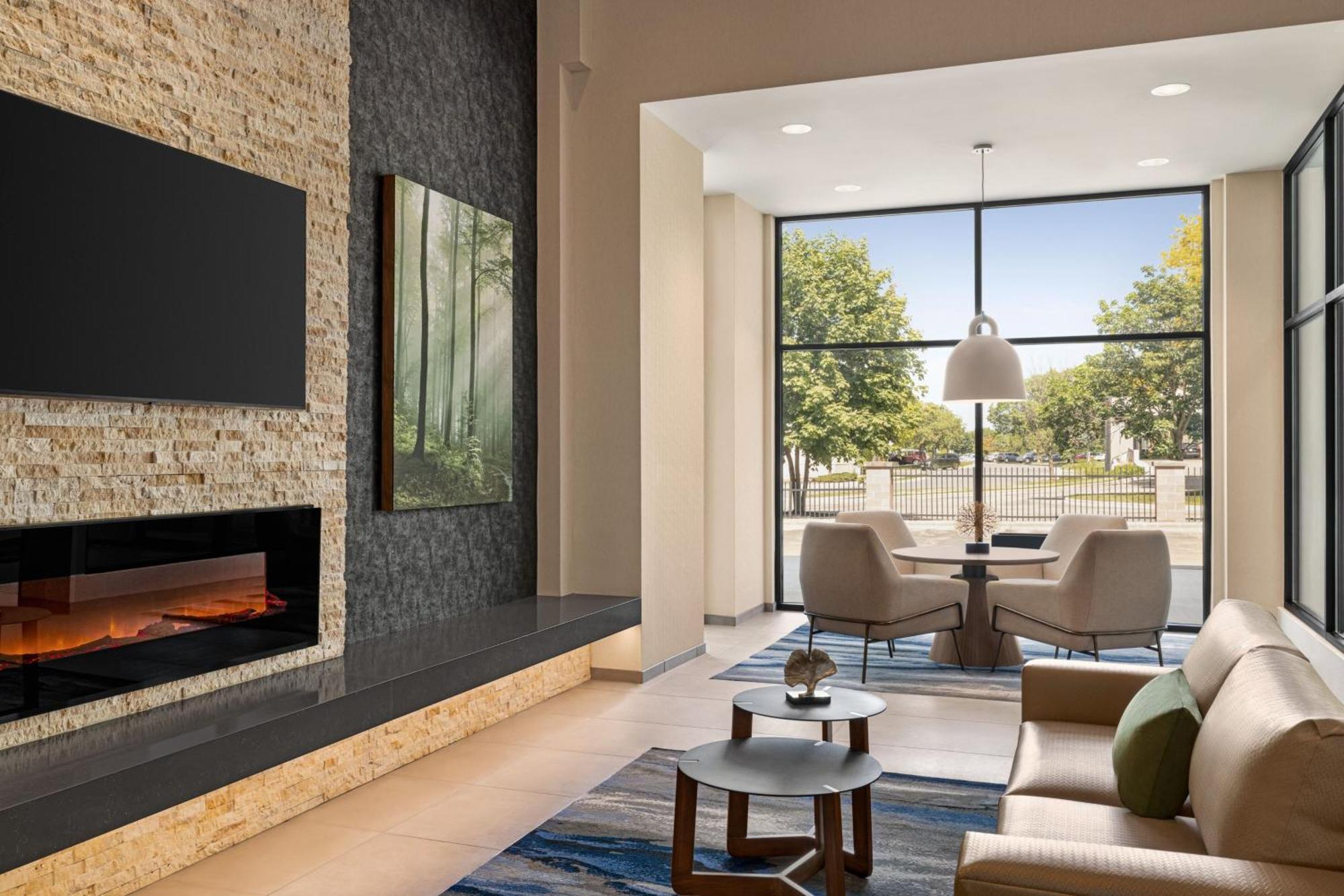 Fairfield By Marriott Inn & Suites Madison South Exteriör bild