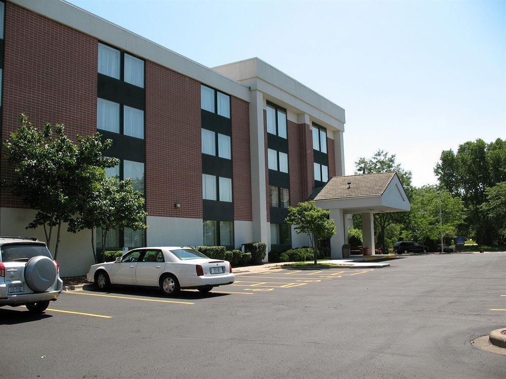 Fairfield By Marriott Inn & Suites Madison South Exteriör bild