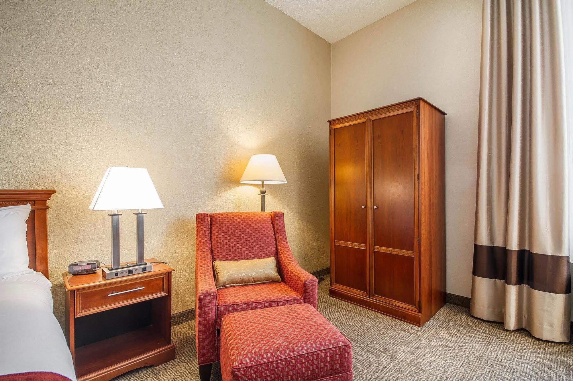 Fairfield By Marriott Inn & Suites Madison South Exteriör bild