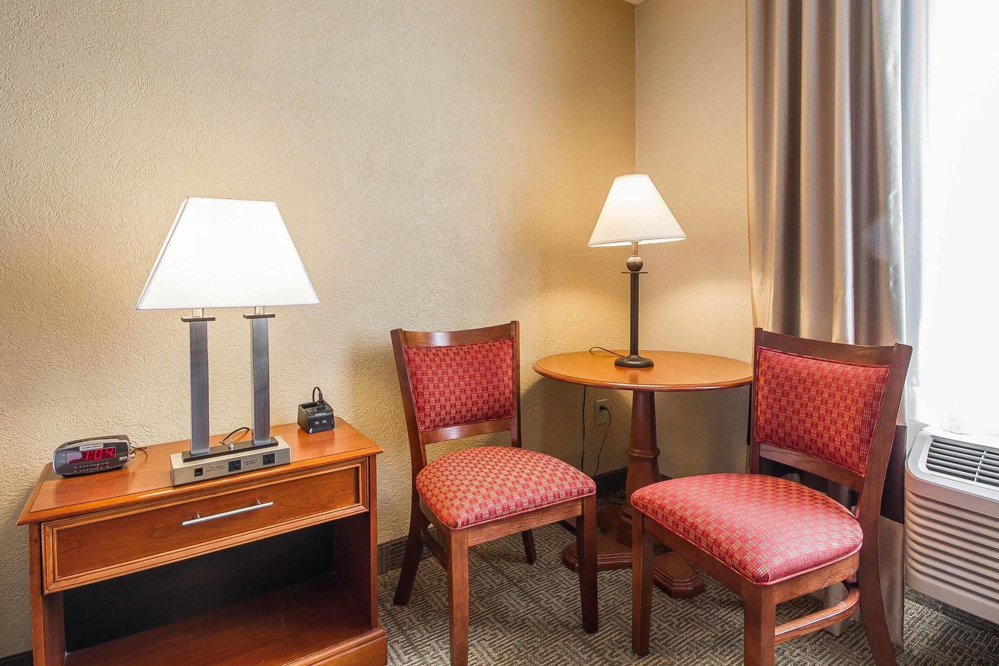 Fairfield By Marriott Inn & Suites Madison South Exteriör bild